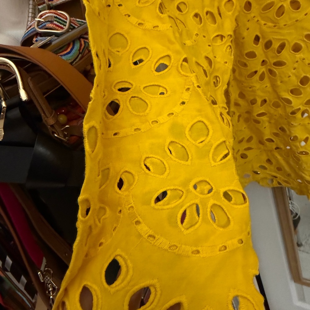 Topshop Yellow Eyelet Button Down Shirt - Picture 4 of 7